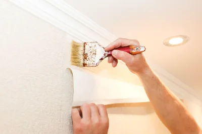 Pose de papier peint à Villerserine — revêtements muraux et toiles de verre